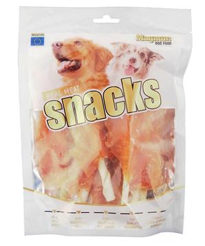 Levně Magnum Chicken breast on Rawhide stick 250 g