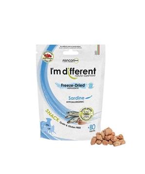 Levně I´M DIFFERENT SNACK sardinky - mrazem sušený pamlsek 40 g