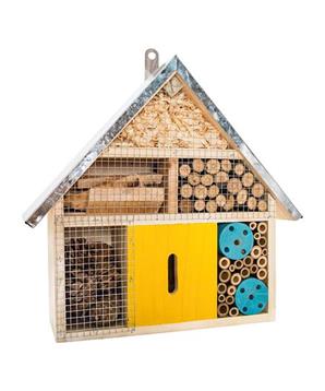 Levně PetBuddy barevná vilka, hotel pro hmyz, 30 x 9 x 27.5 cm, borové dřevo 1 ks
