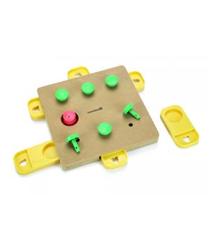 Levně Beeztees Interaktivní dřevěná hračka ANUBI 32cm