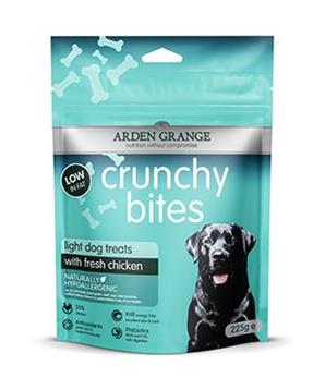 Arden Grange Crunchy Bites Light with fresh Chick.