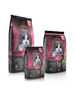 Levně Leonardo Light rich in Chicken 7,5kg