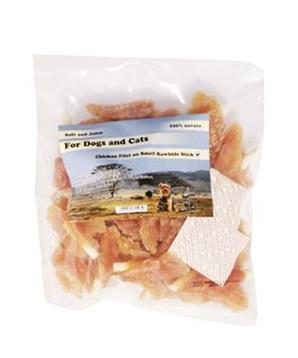 Levně Pochoutka Kuřecí filety na tyčce z buvolí kůže 6cm/500g