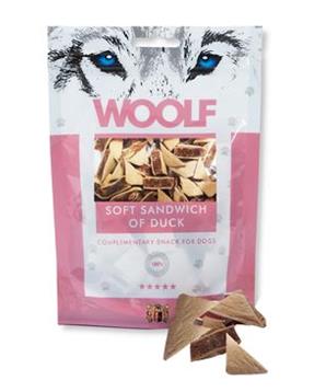Levně WOOLF pochoutka soft sandwich of duck 100g