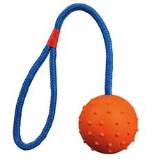 Trixie Vrhací Hrbolatý Míč Na Šnůrce - 6cm/30cm