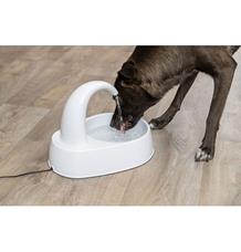 Fontánka na vodu s oblým kohoutkem, 2,5 l/25 × 24,5 × 35 cm, plast, bílá (RP 2,90 Kč)