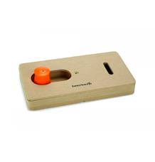 Beeztees Interaktivní dřevěná hračka SWINNY 22 cm Beeztees Interaktivní dřevěná hračka SWINNY 22 cm