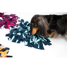 Čmuchací kobereček 30x30 mix barev Čmuchací kobereček 30x30 mix barev