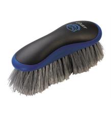 Oster čistící kartáč na koně s hrubými štětinami černý/červený Oster čistící kartáč na koně s hrubými štětinami černý/červený