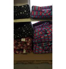 Bouda 3v1 30x40x40cm vzor černá s tlapkami - skladem 1 ks Bouda 3v1 30x40x40cm vzor černá s tlapkami - skladem 1 ks